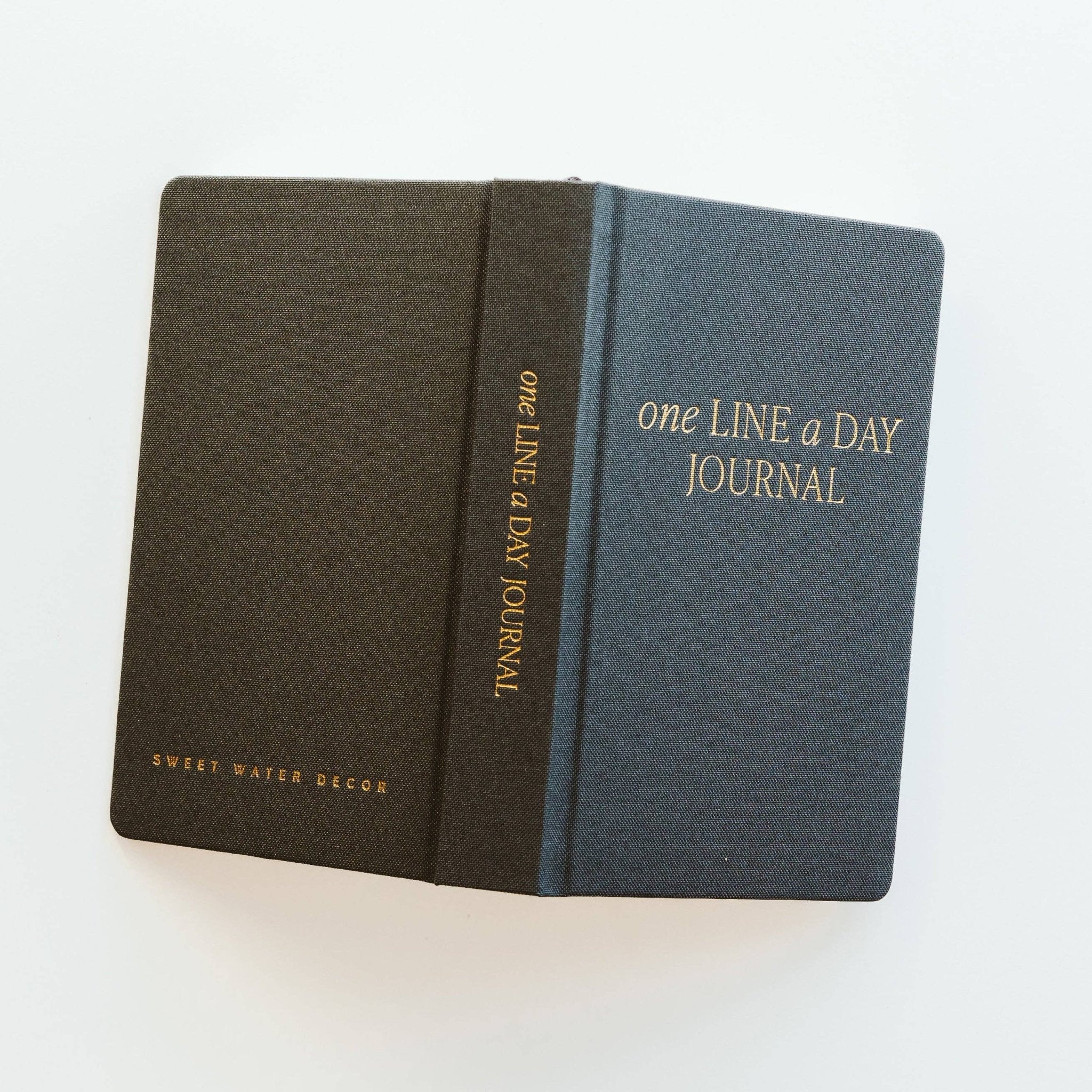 One Line A Day Fabric Journal - HER Home Design Boutique
